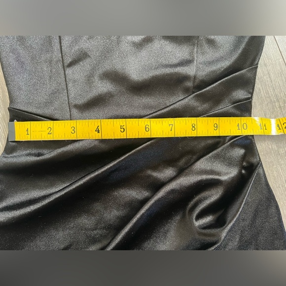 Windsor Wrapped In Stylish Satin Black Ruched Mini Dress. Size XS - Picture 9 of 11